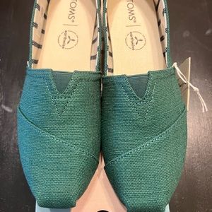 TOMS classic flats